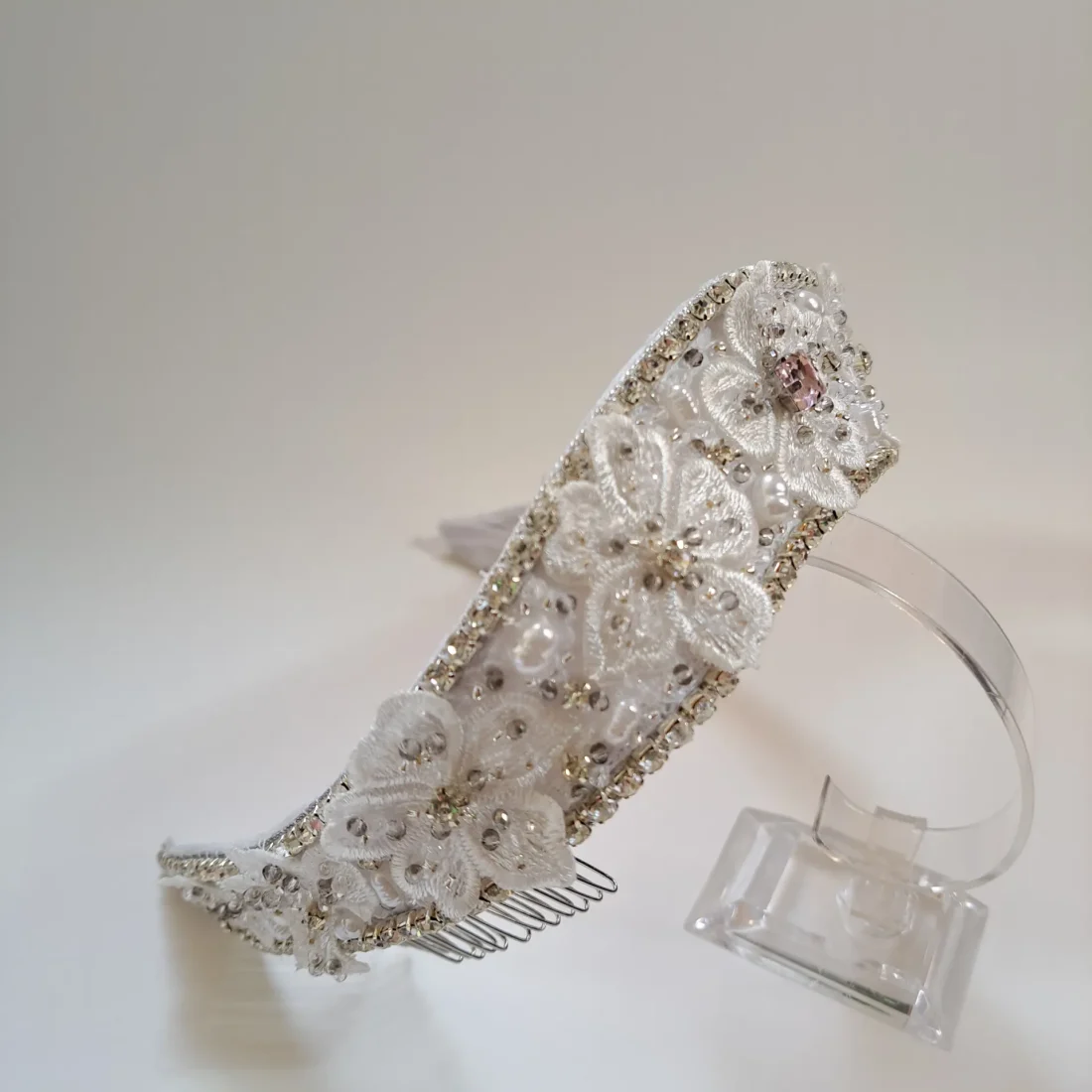 Tiara T1 - Image 2